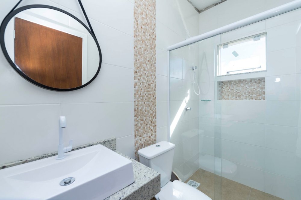 CASA COM PISCINA CABIÚNA -  PRAIA MARISCAL