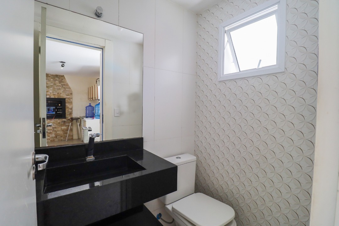 CASA COM PISCINA PRAIA DE MARISCAL