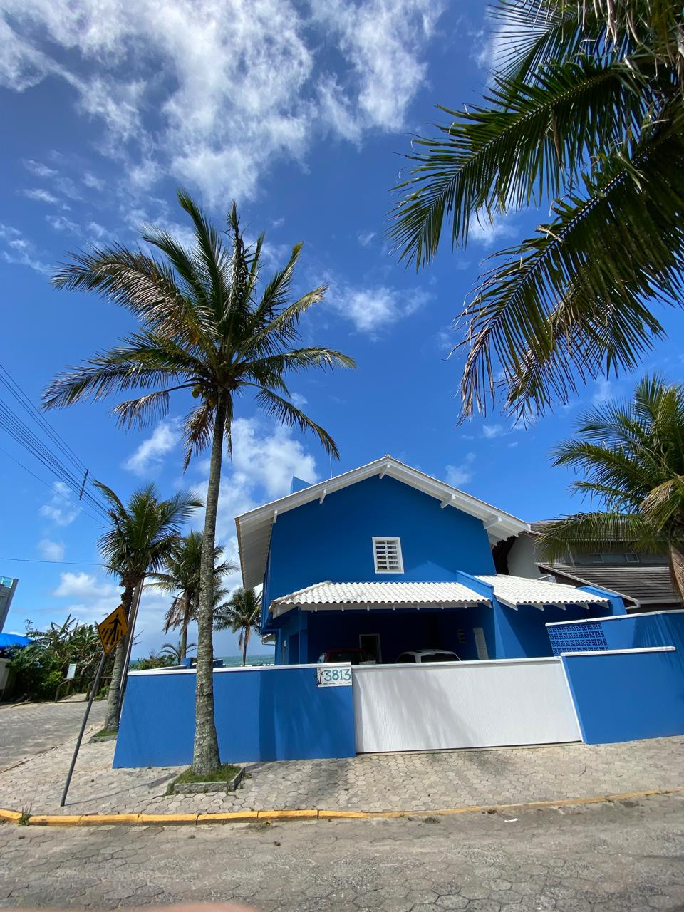 CASA COM JACUZZI BEIRA MAR - PRAIA DO CANTO GRANDE