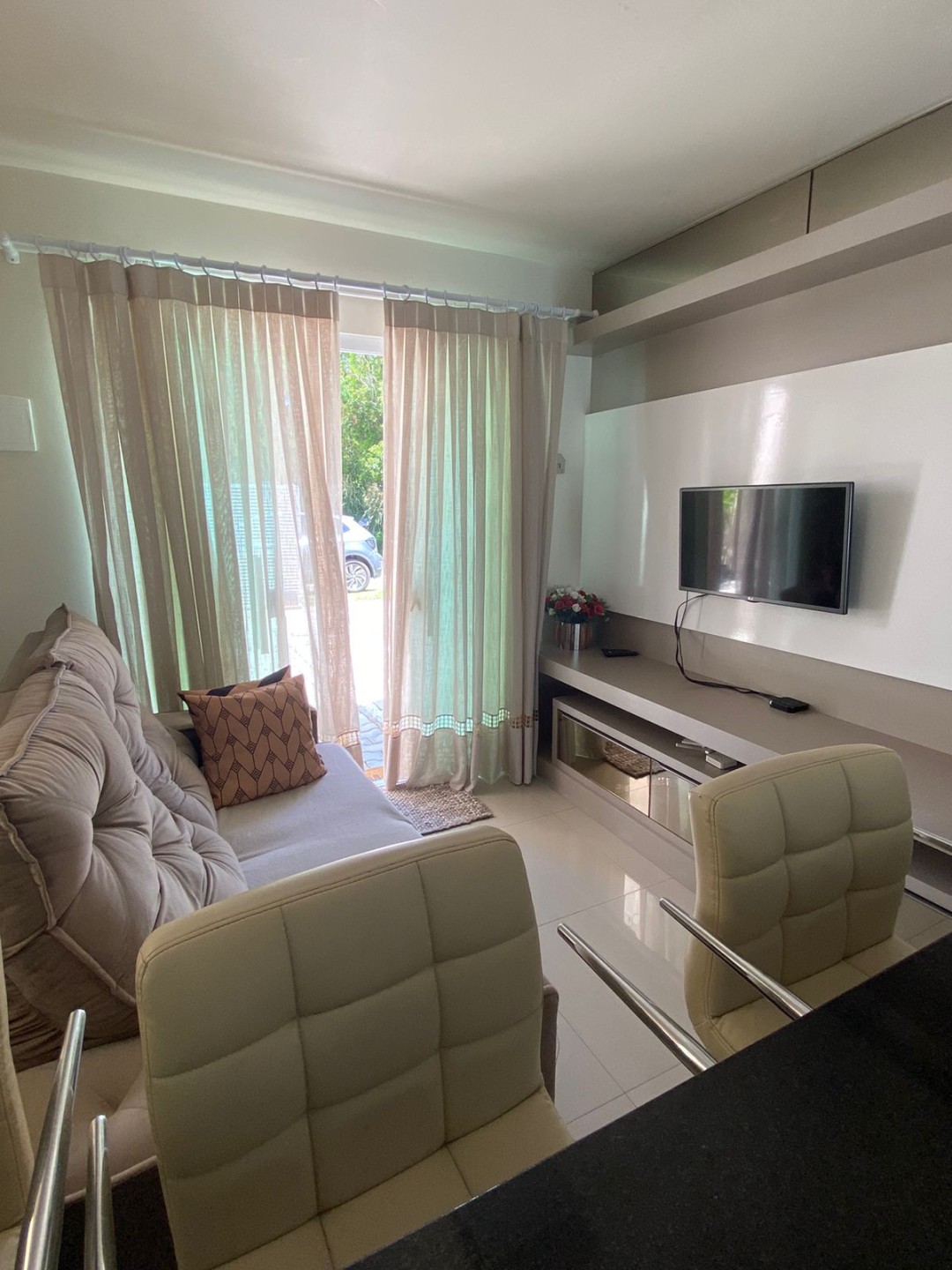 CASA COM PISCINA PRAIA DE CANTO GRANDE