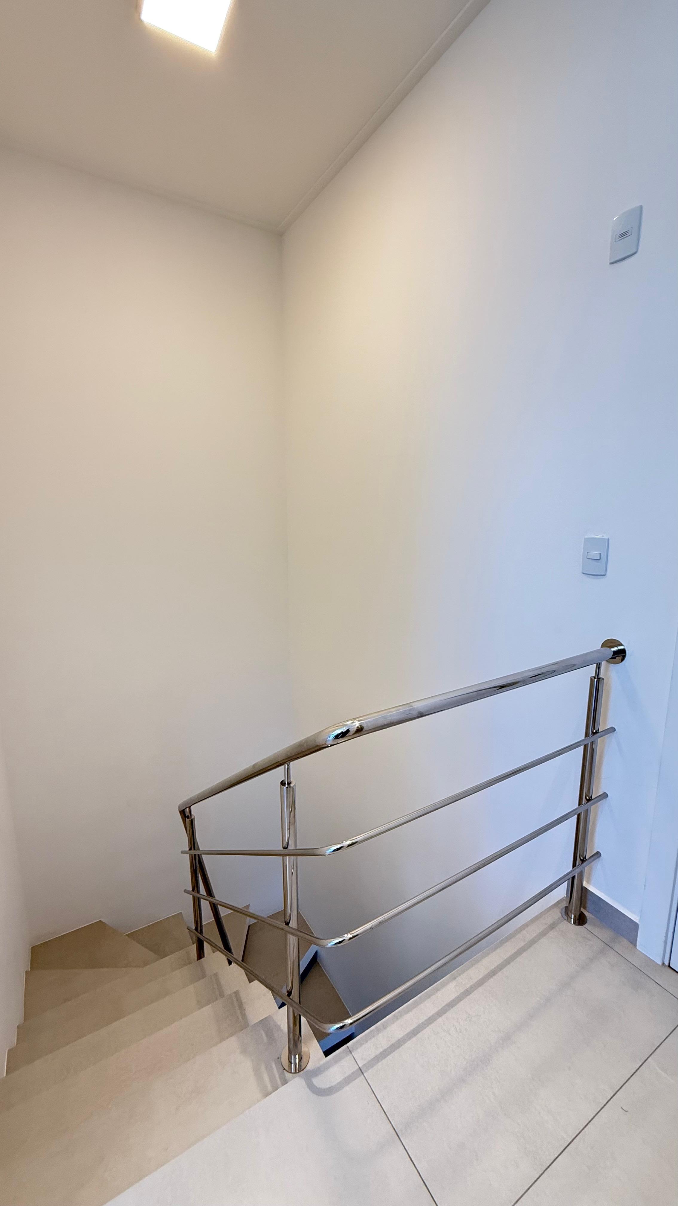 COBERTURA DE ALTO PADRÃO - COM VISTA MAR - PRAIA DE CANTO GRANDE