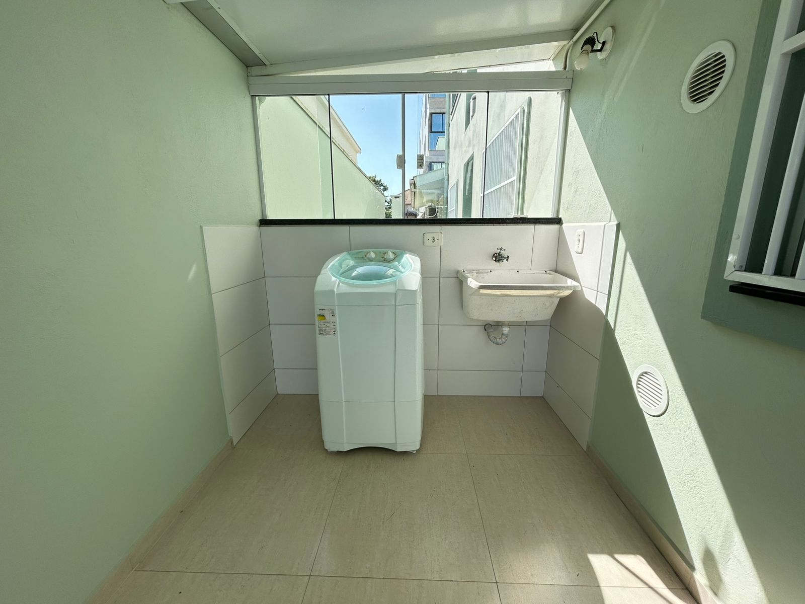 APARTAMENTO LOCAÇÃO PRAIA DE MARISCAL APTO 101