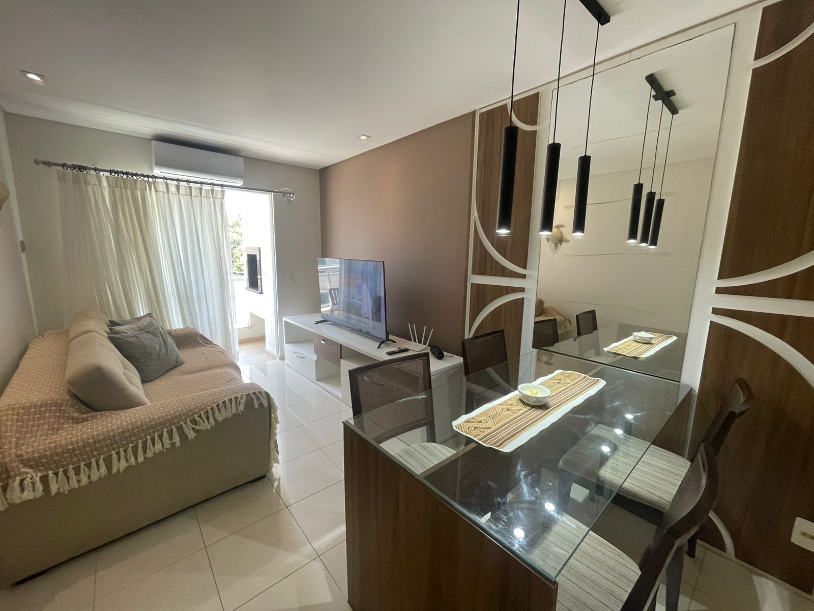 Apartamento de 02 Dormitórios em Bombinhas