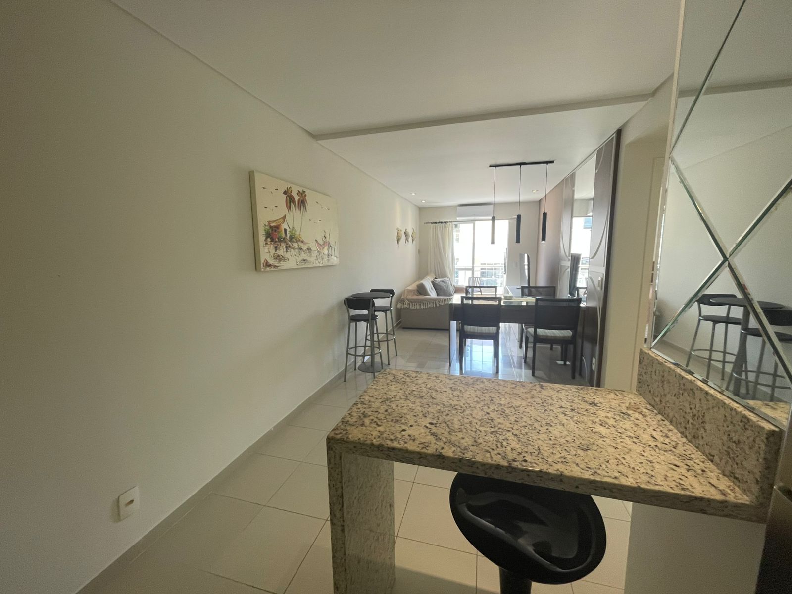 Apartamento de 02 Dormitórios em Bombinhas