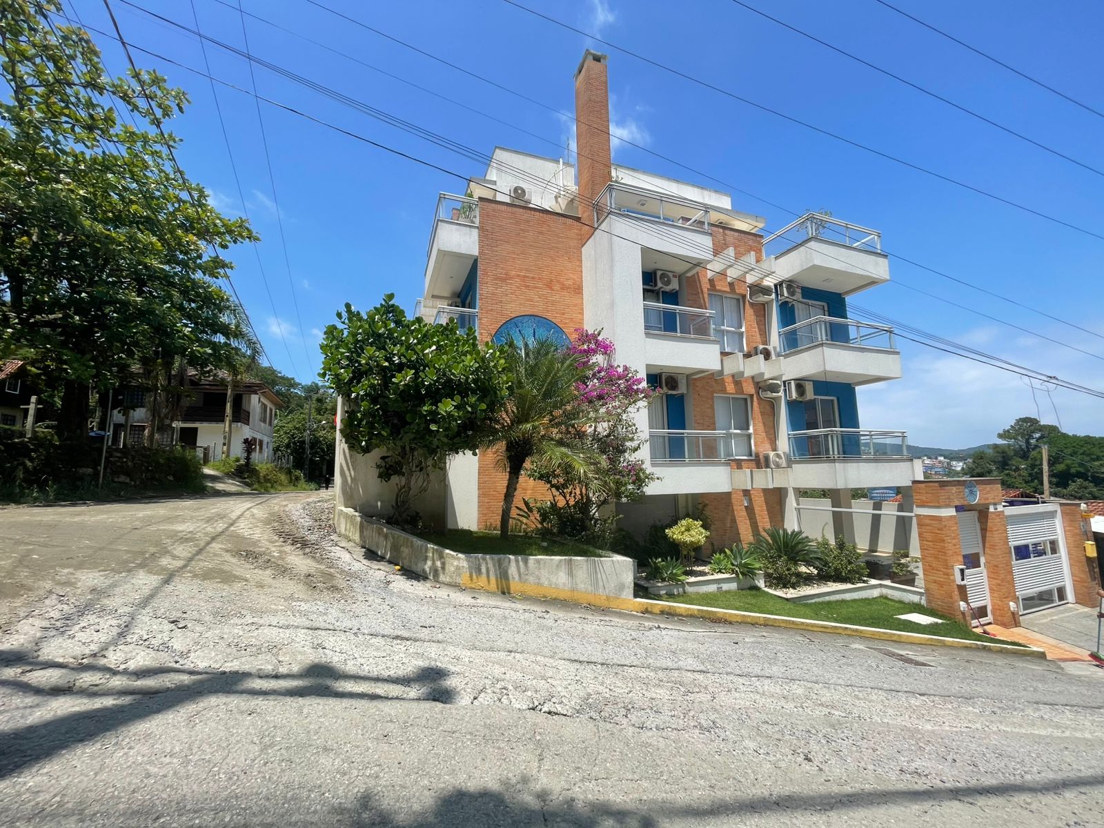 Apartamento de 02 Dormitórios em Bombinhas