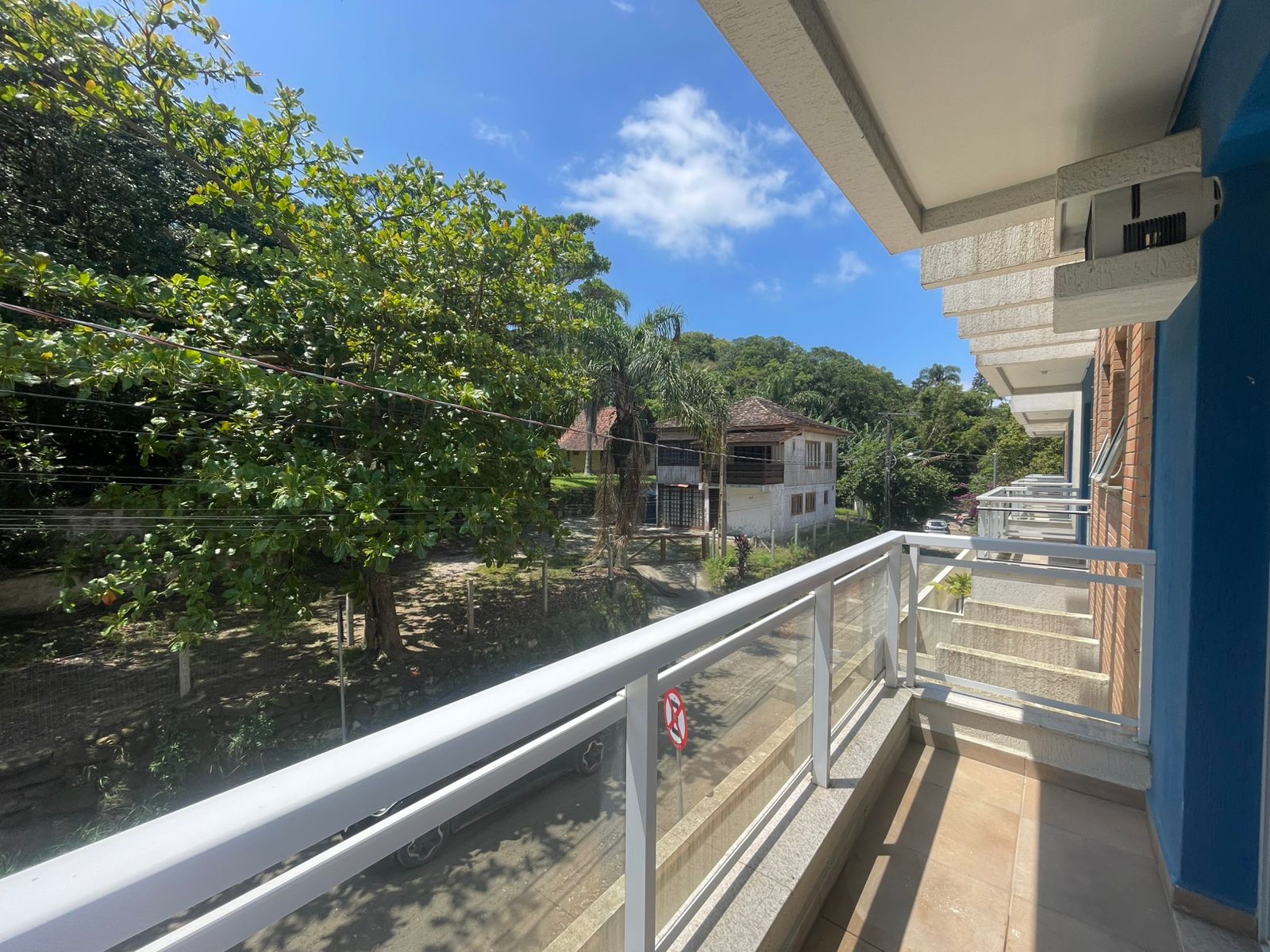 Apartamento de 02 Dormitórios em Bombinhas